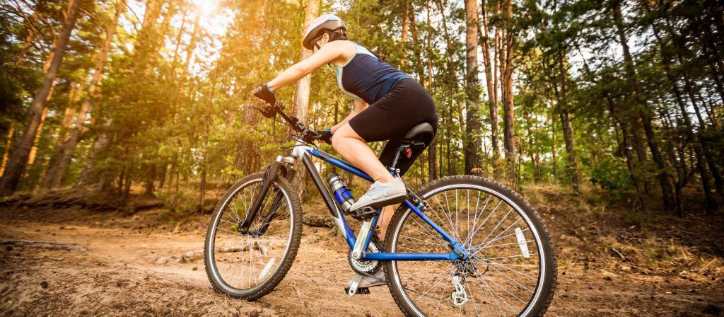 eigen-ontwerp-carbon-racefiets-blauw